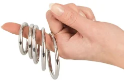 Bad Kitty - Penis- und Hodenring-Set - 5 Metallringe für intensiven Halt><noscript><img width=