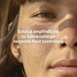 SUN Sensitive Gel-Fluid SPF 30 Extra-leichter Sonnenschutz Gesicht><noscript><img width=