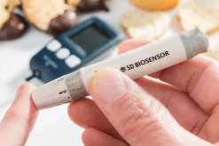 SD CodeFree Blutzuckermessgerät und Blutzuckerteststreifen| Outlet