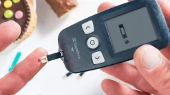 SD CodeFree Blutzuckermessgerät und Blutzuckerteststreifen| Outlet
