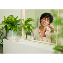 Calendula-Zahncreme - mit mineralischem Putzkörper reinigt die Zähne sanft & gründlich|WELEDA Discount